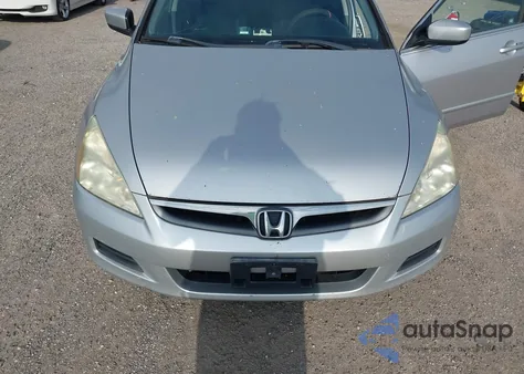 2006 Honda Accord 2.4 Se из США, поврежденный, VIN 1HGCM55316A164850